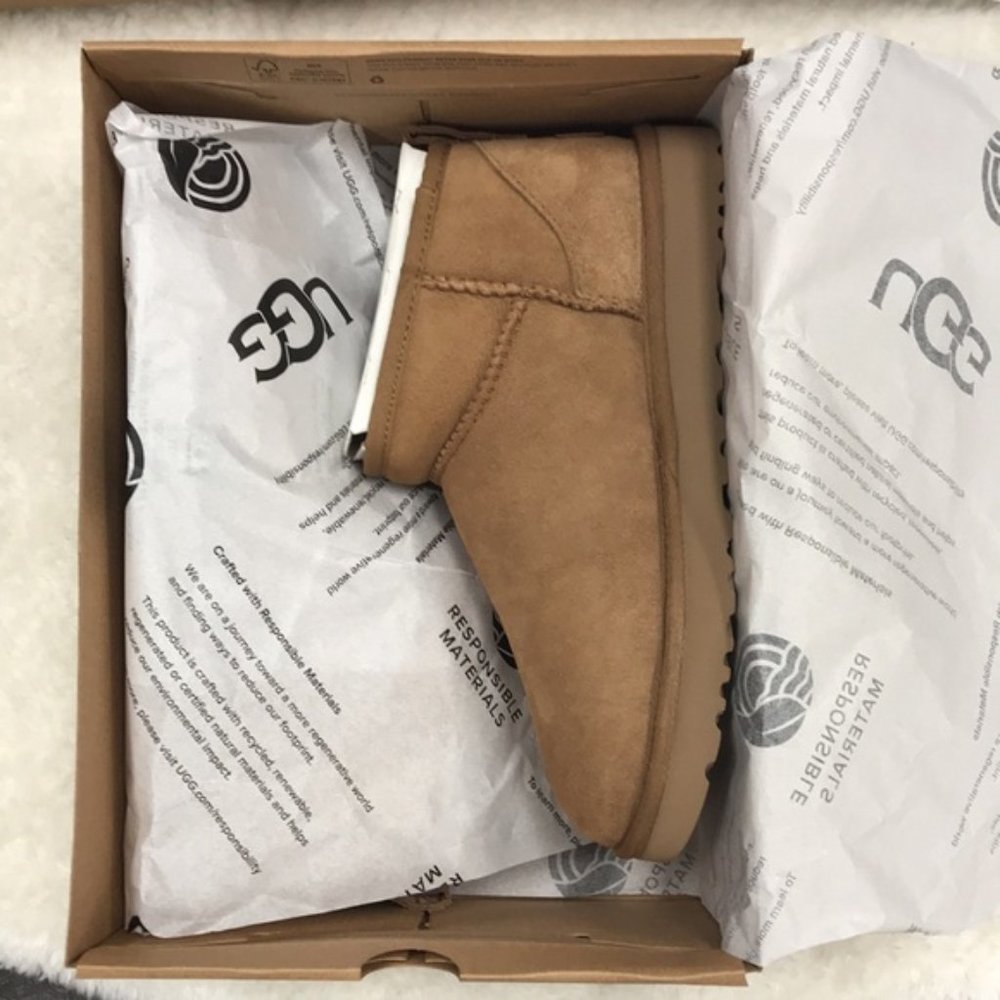 UGG Classic Ultra Mini Women's Ankle Boot - Picture 11 of 11